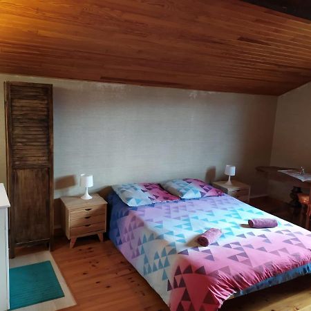 Chardon Bleu Appartement Chambre Cuisine Coin A Manger Sanitaires Salle D'Eau Barcelonnette Luaran gambar